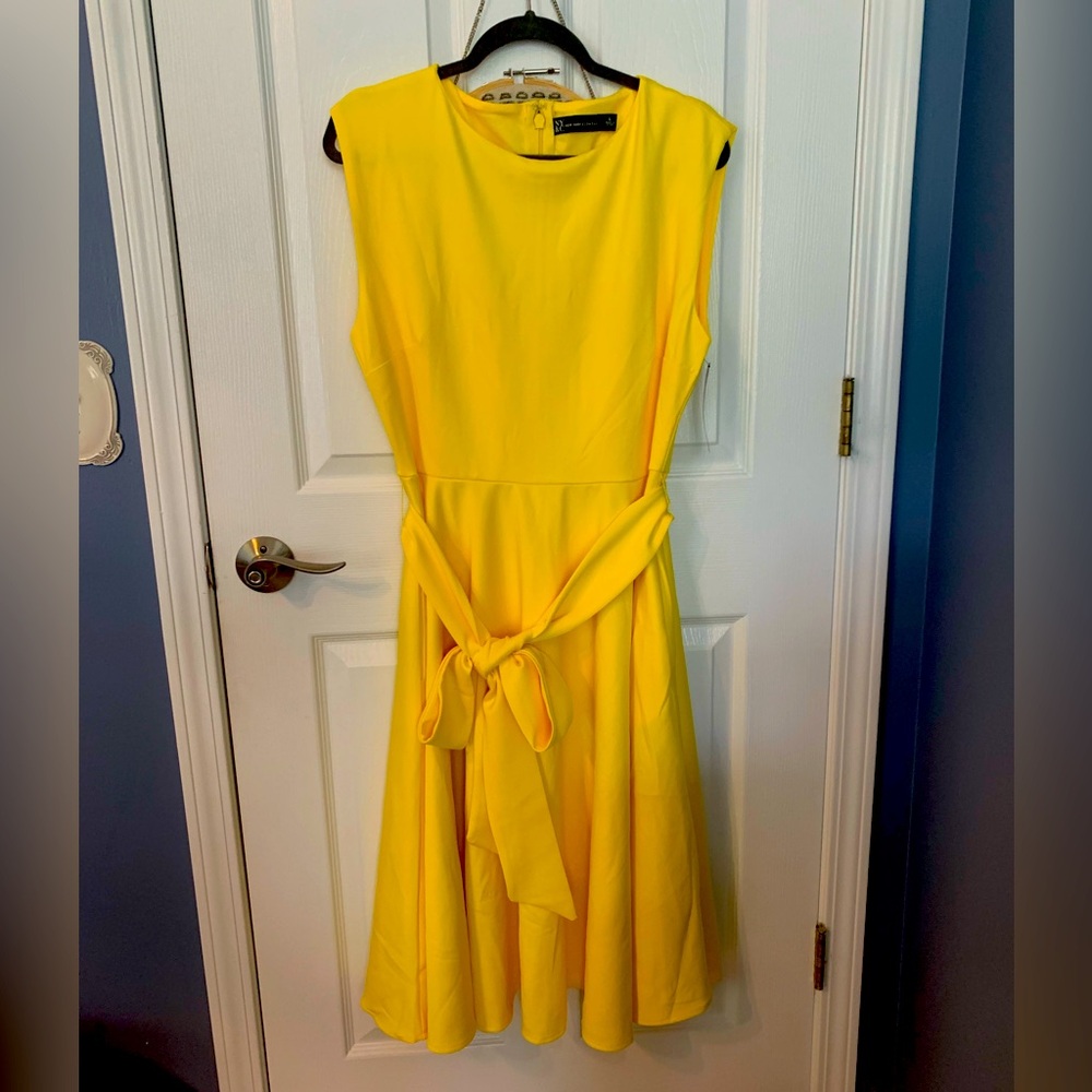 NWT size Large Yellow Tea Length Dress NY & Co